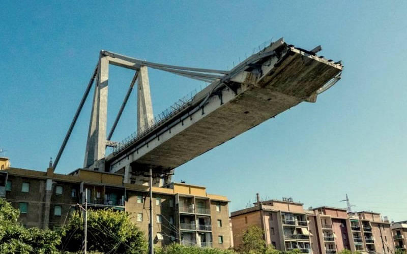 Ponte Morandi demolizione